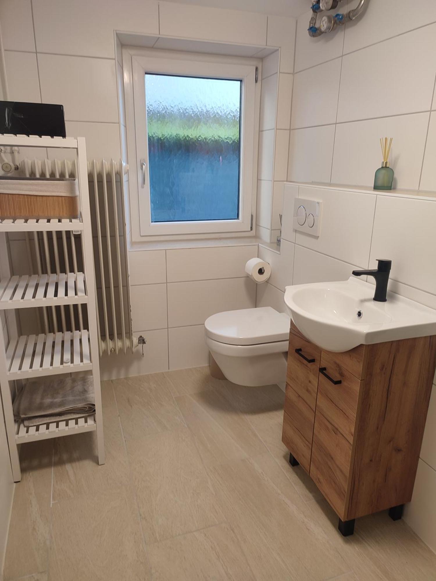 Gemuetliche Zwei-Zimmer-Wohnung Am Regnitzufer Bamberg Buitenkant foto